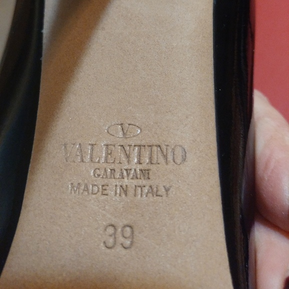 AUTHENTIC VALENTINO GARAVANI - Picture 6 of 7